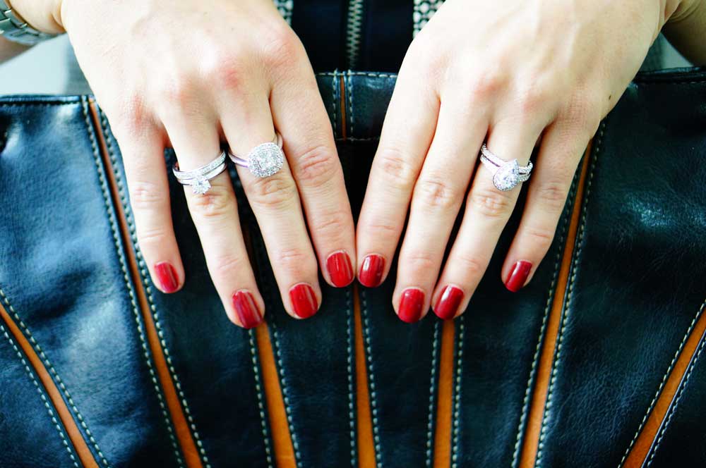 5 Tips to Help Him Design Your Unique Engagement Ring