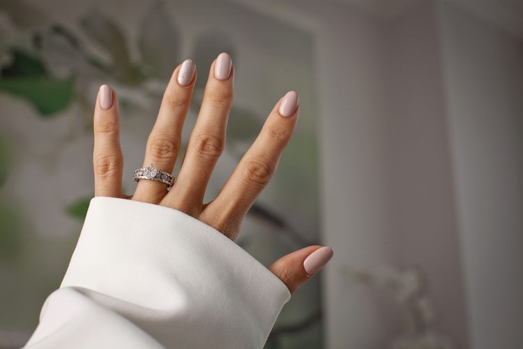Modern diamond engagement rings