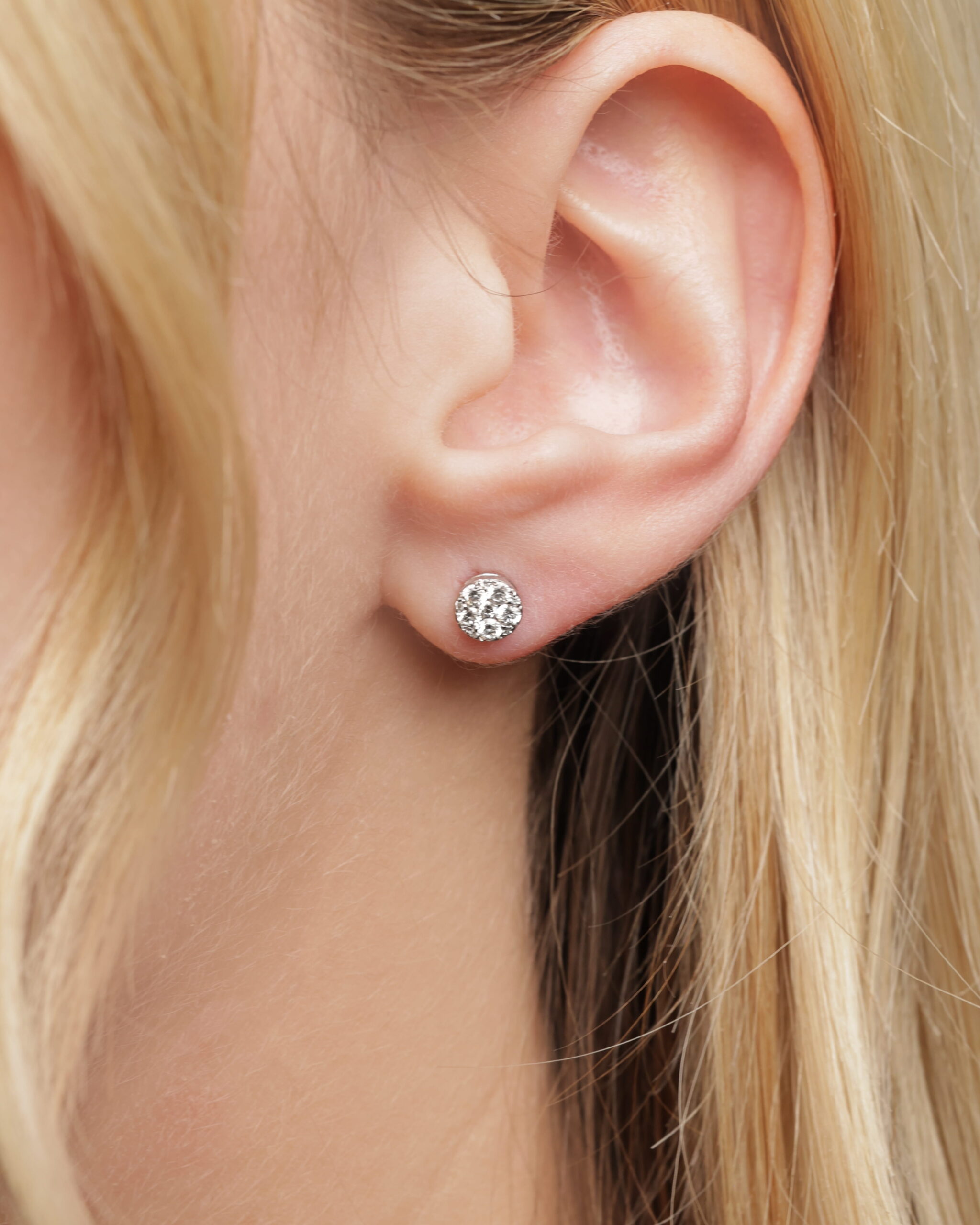 Classic Diamond Cluster Stud WG scaled