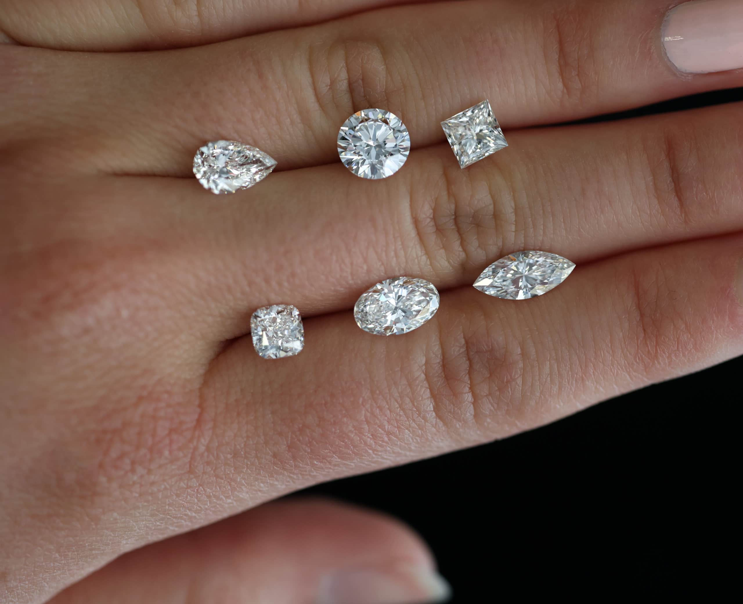 Diamond shapes on hand scaled