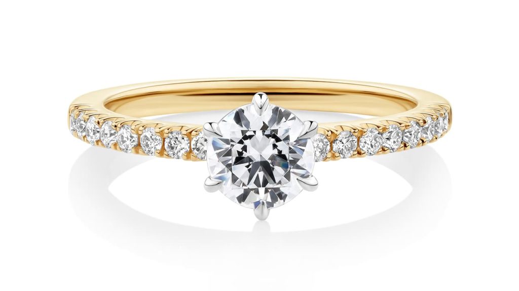 Dianella diamond band with six-claw round brilliant diamond in yellow gold
