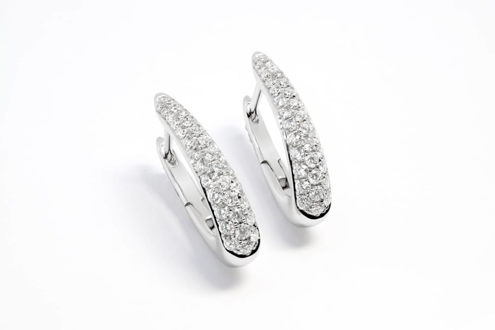 Long pin diamond earrings