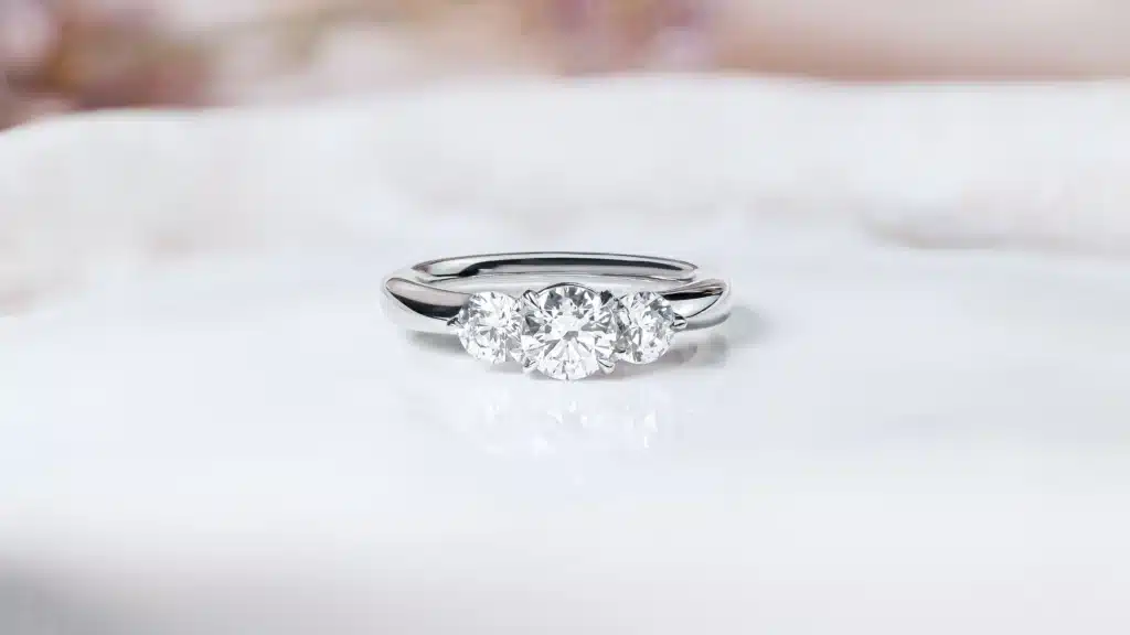 Diamond-engagement-ring-trilogy-diamondport-jewellers