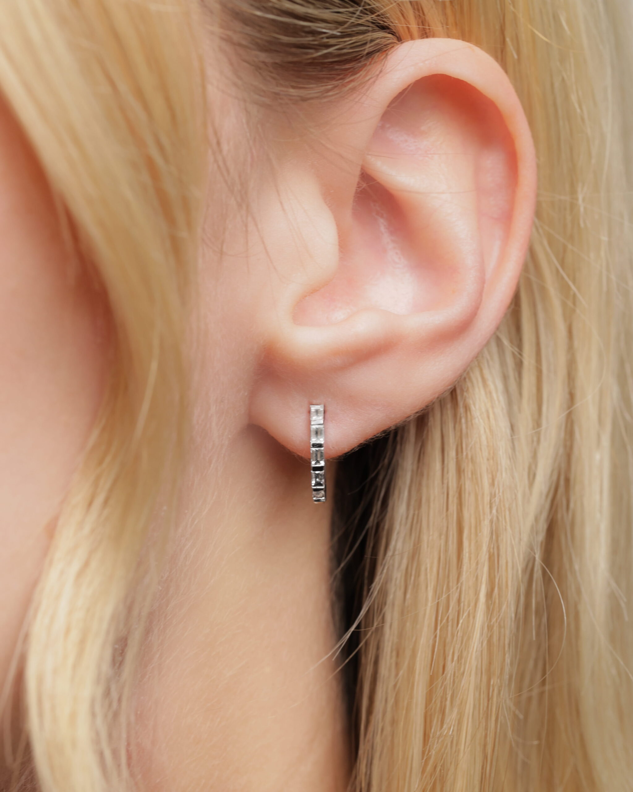 Baguette Huggies scaled