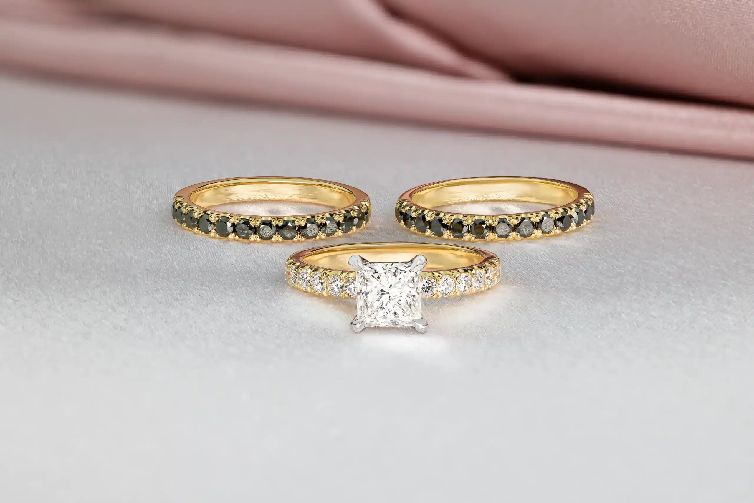 Eternity-ring-yellow-gold-ring-stack