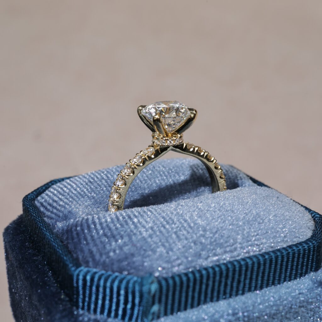 Lilly Pilly diamond shoulders