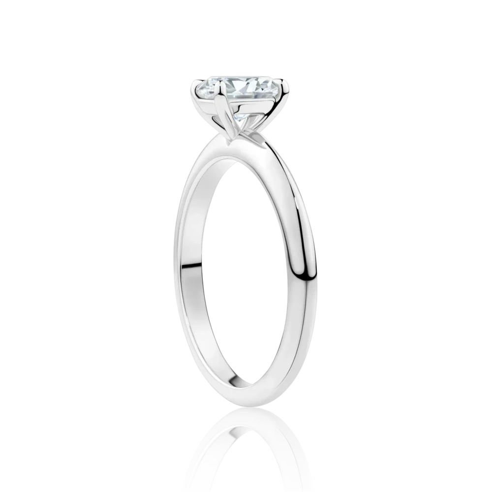 Waratah-Side-Platinum-Round-Cut-Diamond-Engagement-Ring