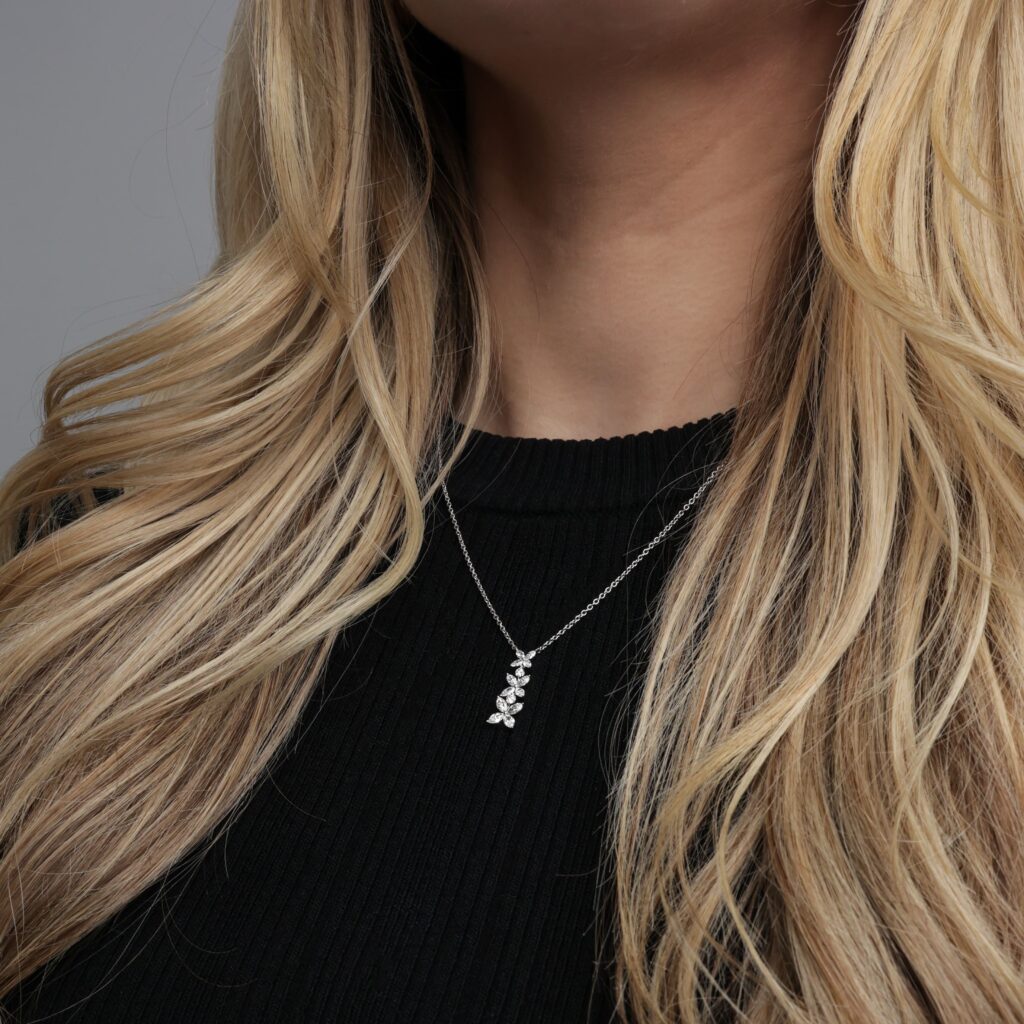 Marquise Flower Necklace White Gold (1)