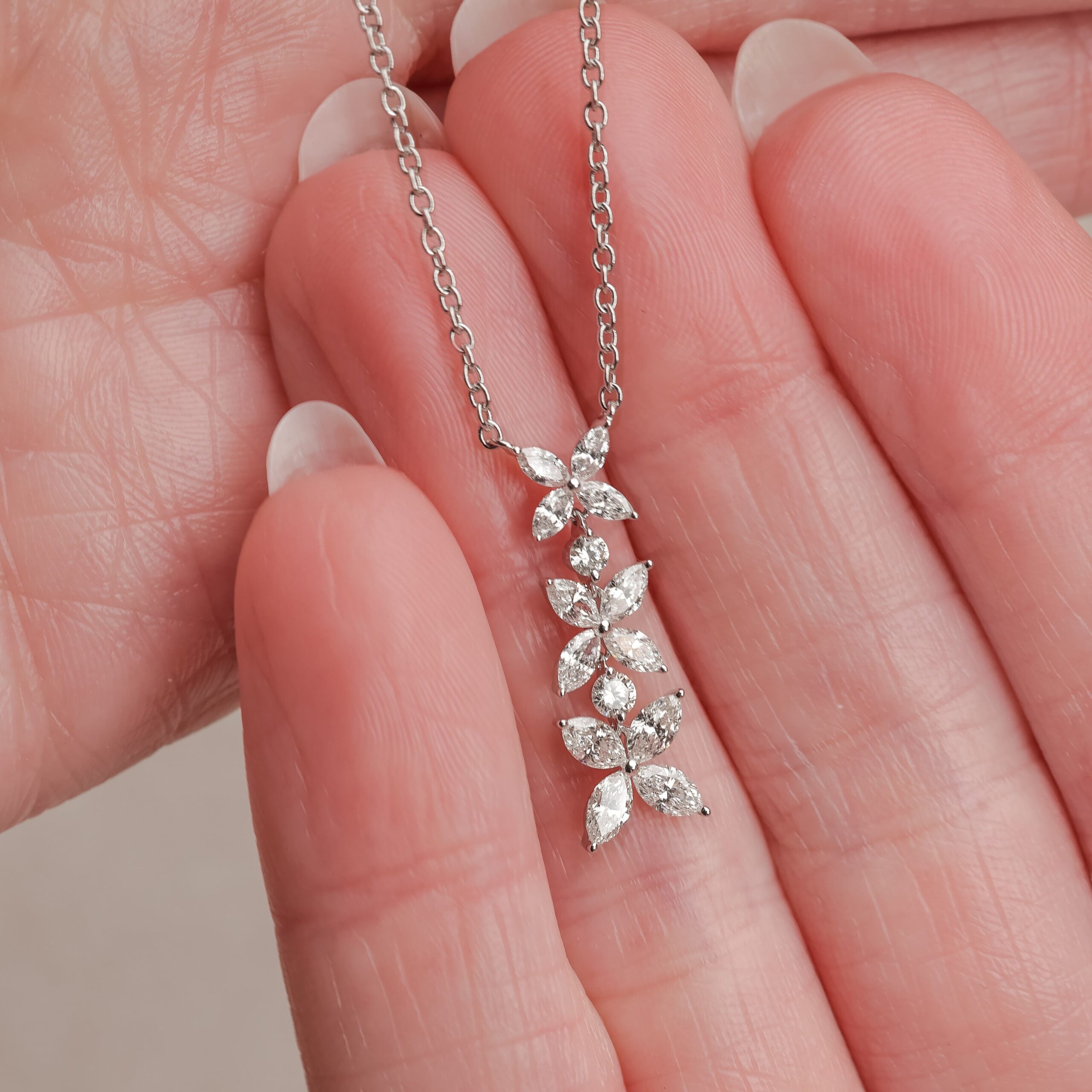 Marquise Flower Necklace White Gold (1)