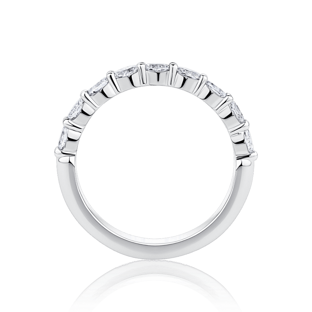 Petite Daydream Oval white gold side
