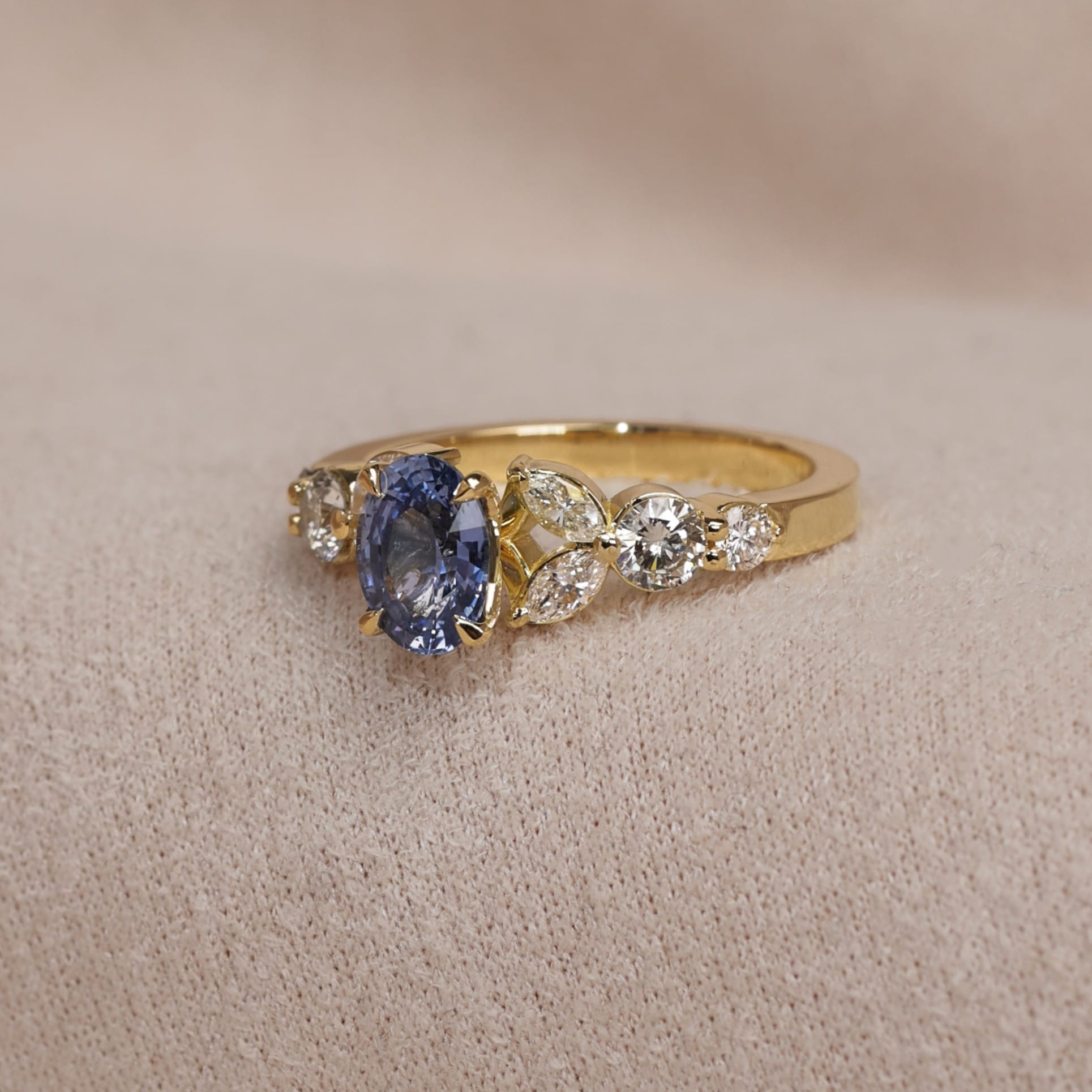 Gloriosa Modified Ceylon Sapphire 1