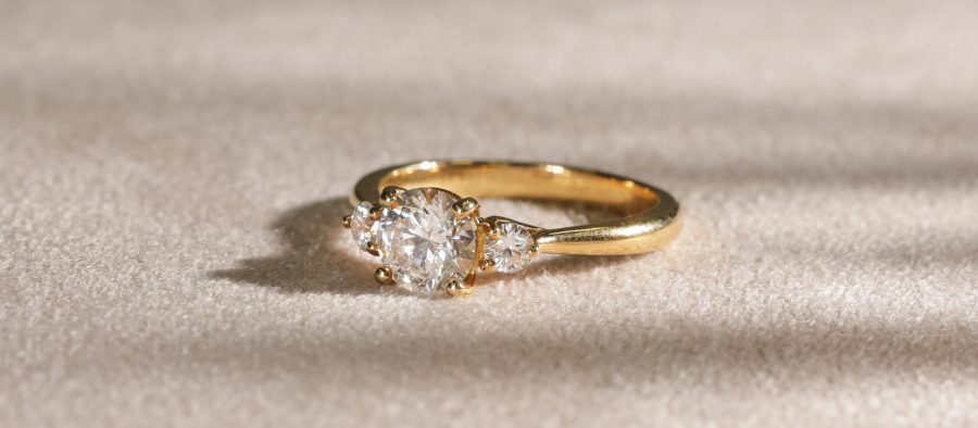Frangipani 18ct Yellow Gold 1.00ct Round Stock 1 Carat Diamond Cost
